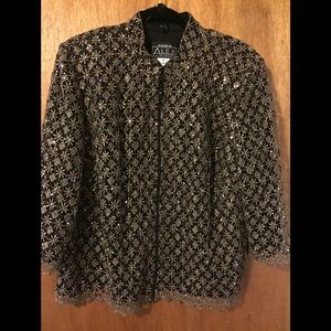 Dressy gold/black zip-front formal wear jacket 1X